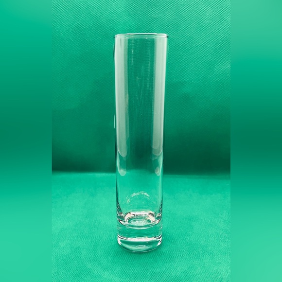 VTG Clear Glass Bud Vase 7.5 Inches Cylinder Hand Blown Art Glass EUC - Picture 3 of 8